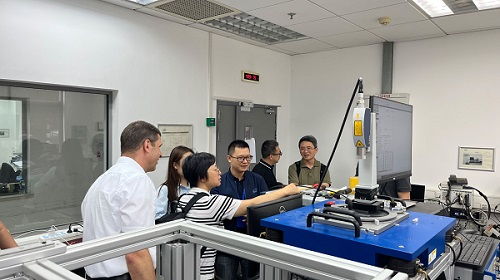 攜手并進，共探精微——我院與江蘇省院及國際知名企業(yè)開展振動校準技術交流